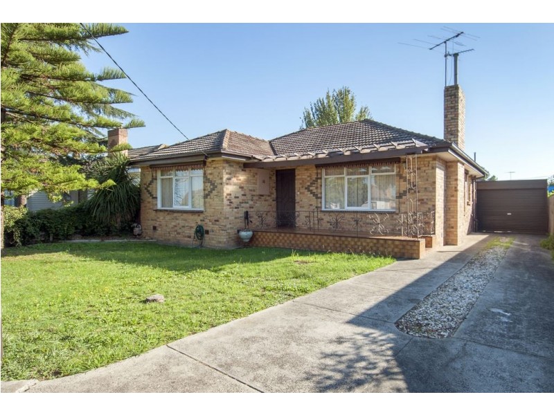 16 Travers Street, Thomastown VIC 3074