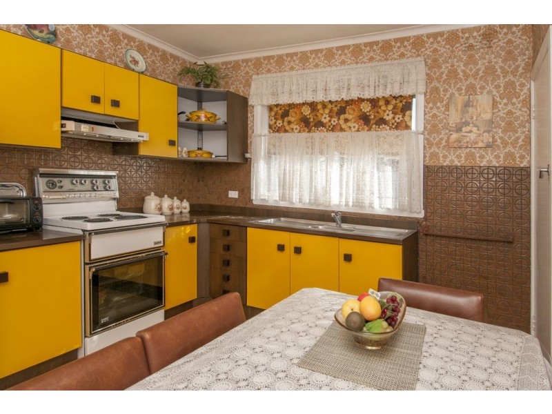 16 Travers Street, Thomastown VIC 3074