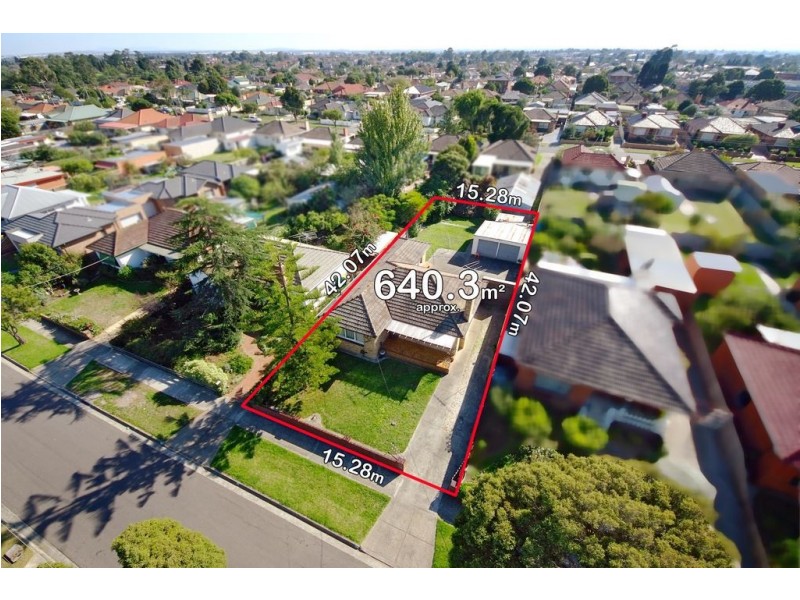 16 Travers Street, Thomastown VIC 3074