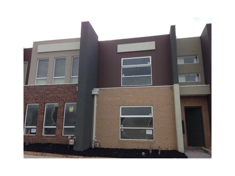 4 Oriano Street, Epping VIC 3076