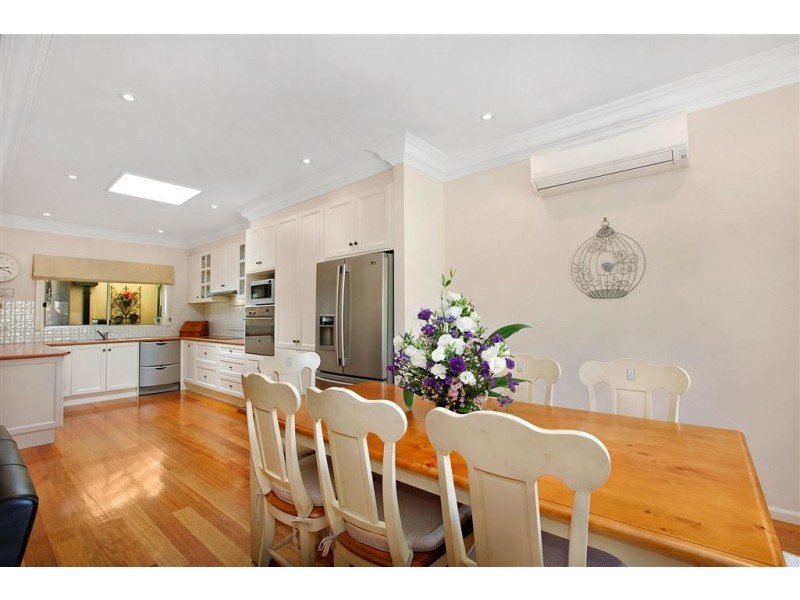 5 Nutwood Street, Reservoir VIC 3073