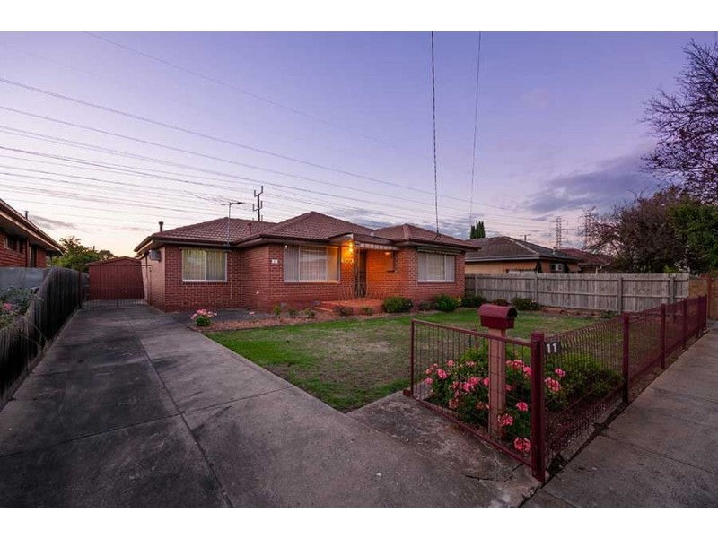 11 Cleveland Street, Thomastown VIC 3074