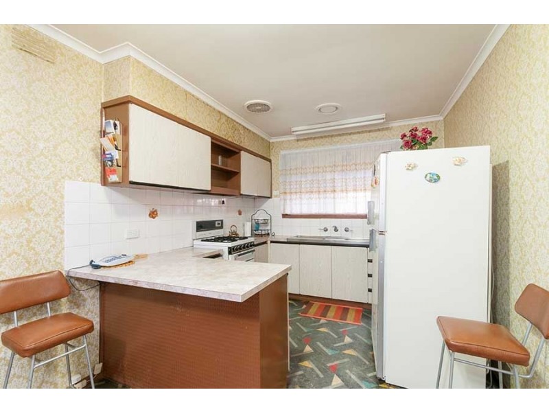 11 Cleveland Street, Thomastown VIC 3074