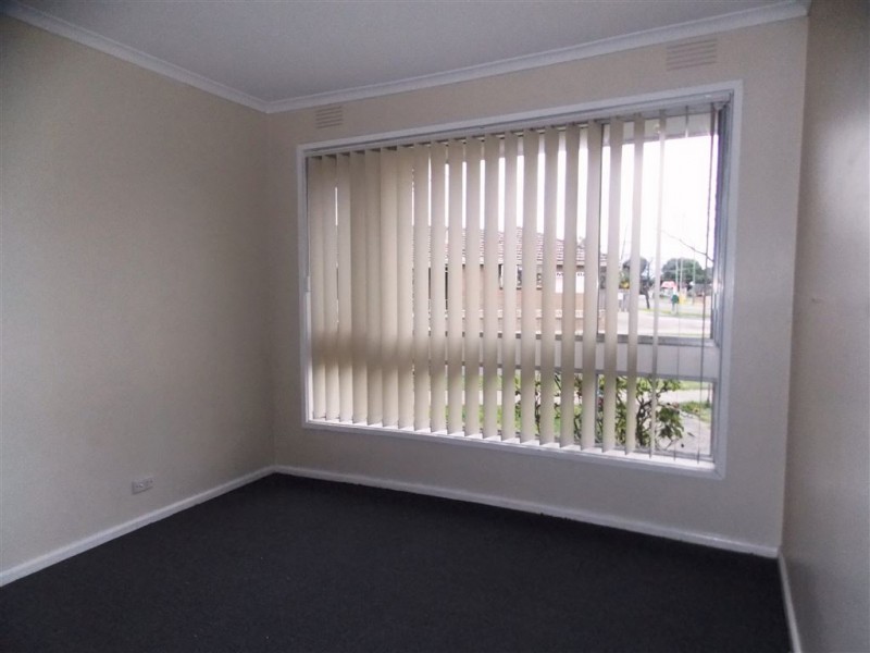 64 Darebin Drive, Thomastown VIC 3074