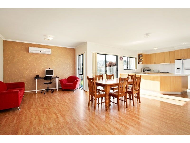 14 The Avenue, South Morang VIC 3752