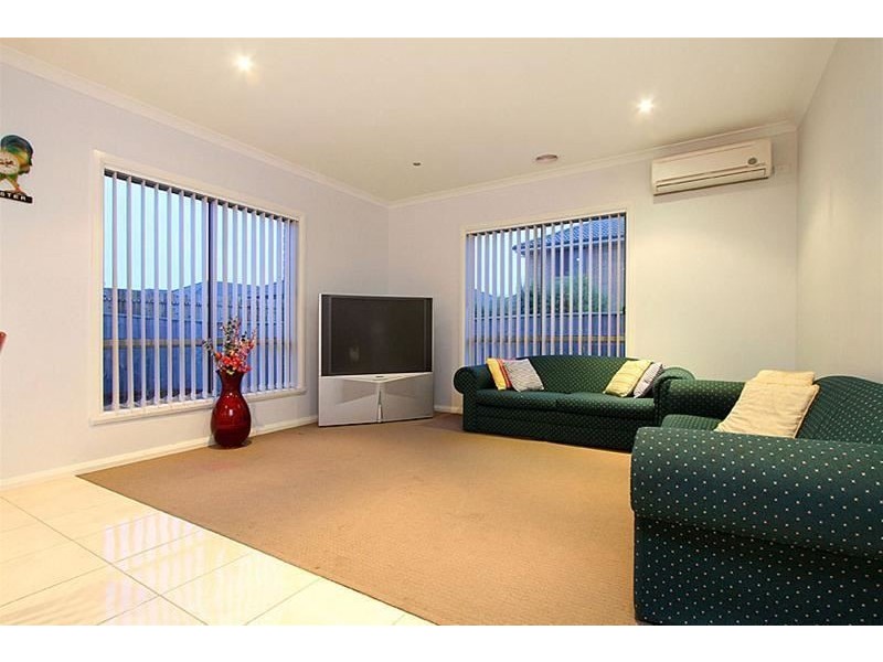 36 Redding Rise, Epping VIC 3076