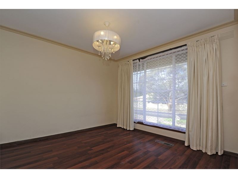 10 Tatlow Drive, Epping VIC 3076