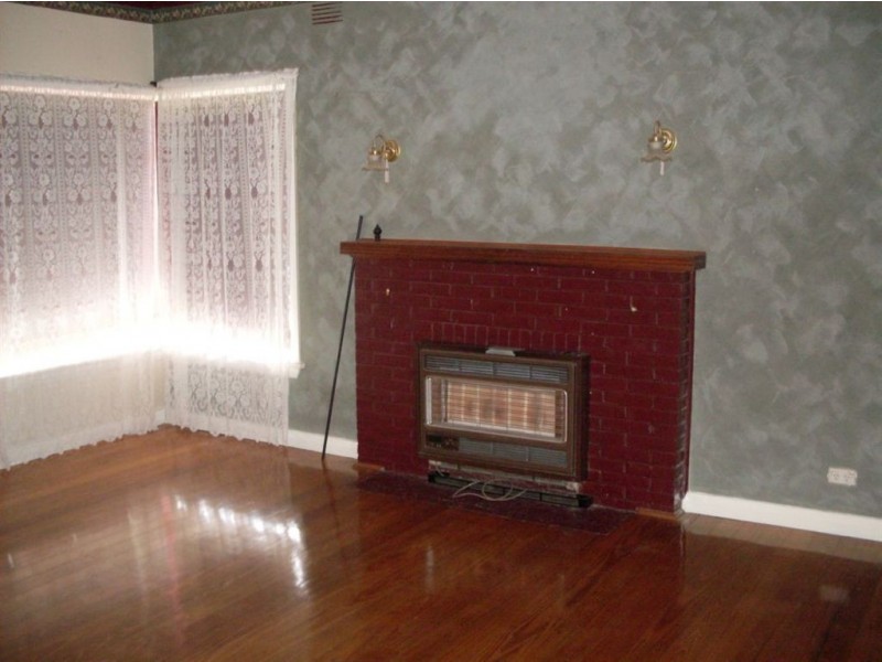 13 Maxwell Street, Lalor VIC 3075