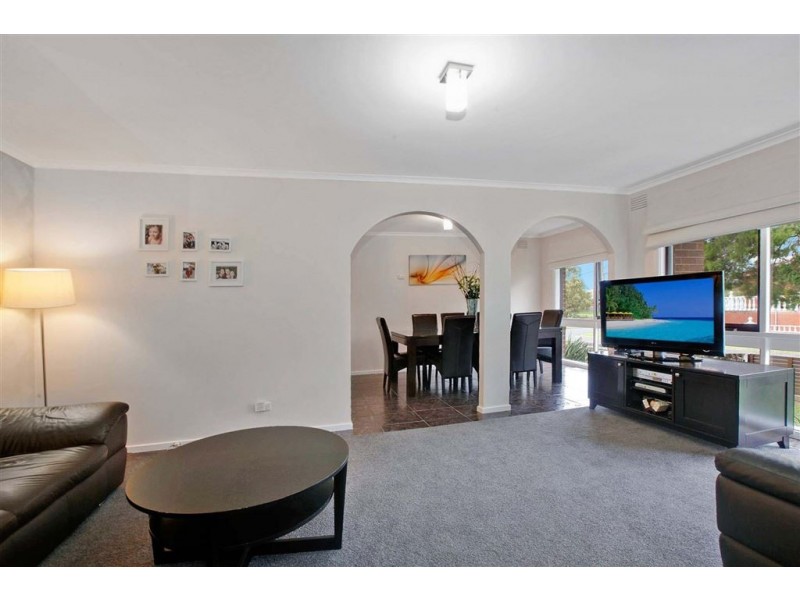 16 Newhaven Street, Thomastown VIC 3074