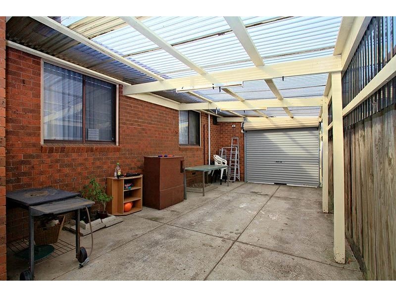2 Kathryn Avenue, Lalor VIC 3075