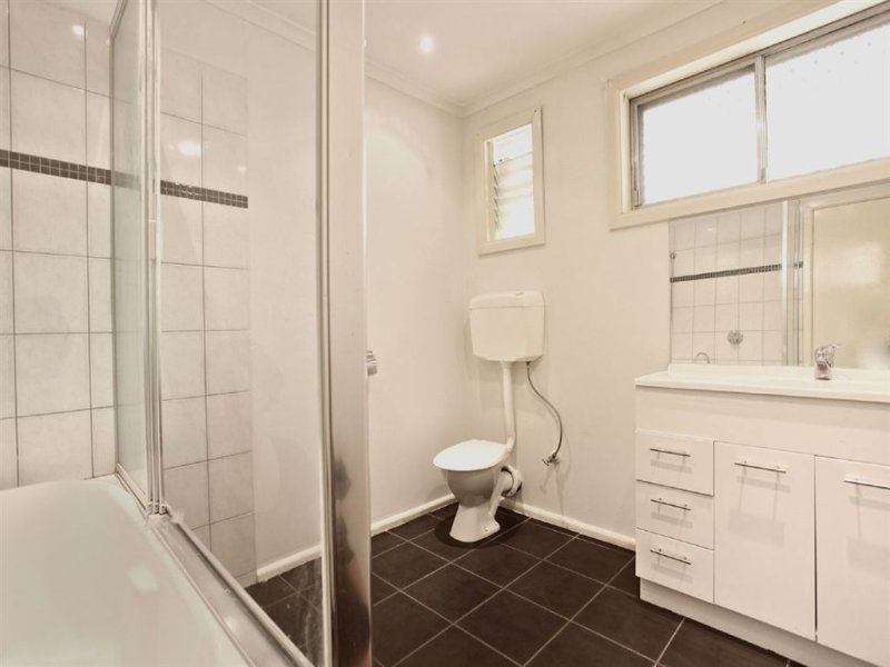 5 Magnolia Court, Lalor VIC 3075