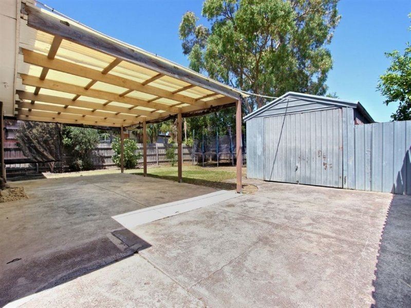 5 Magnolia Court, Lalor VIC 3075