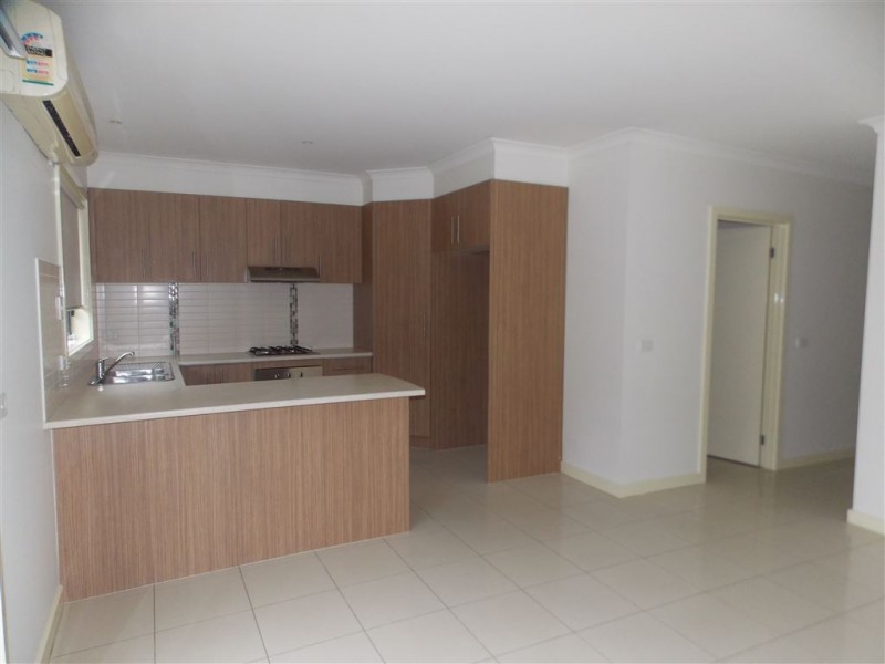 11/309 McDonalds Road, Epping VIC 3076