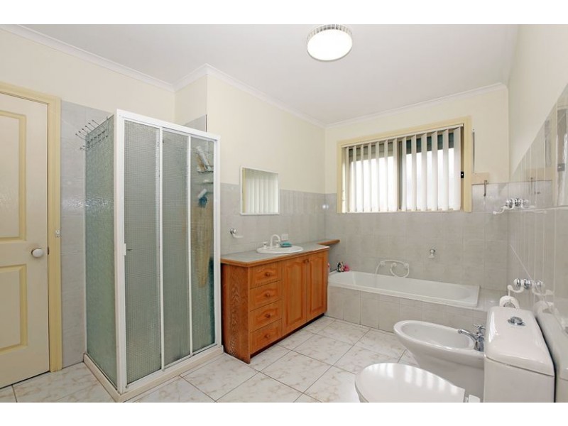 15 Parkview Court, Lalor VIC 3075