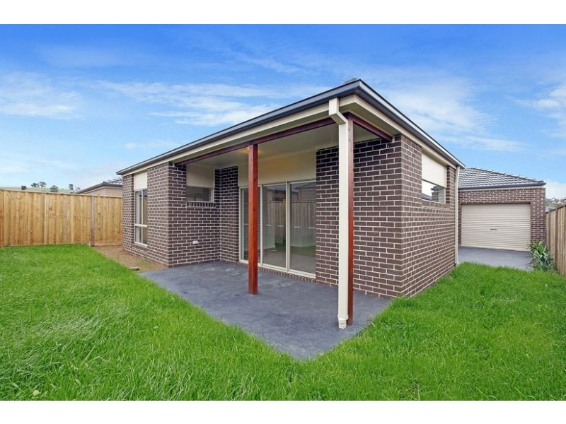 7 Balerno Way, Mernda VIC 3754