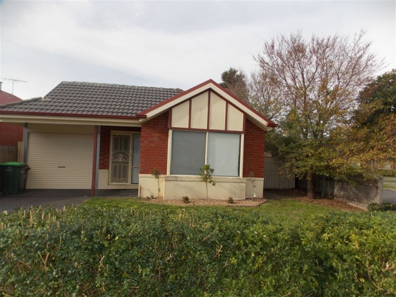 12 Nivea Terrace, South Morang VIC 3752