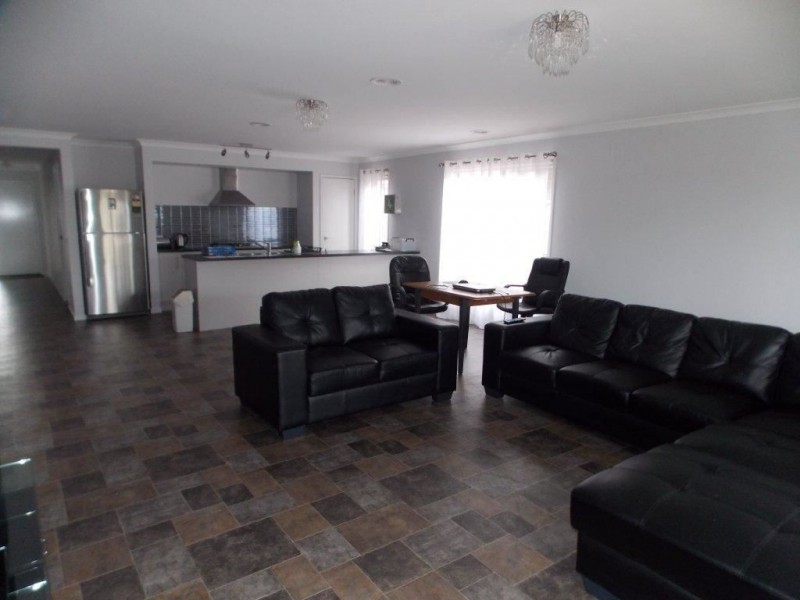 39 Meander Road, Doreen VIC 3754