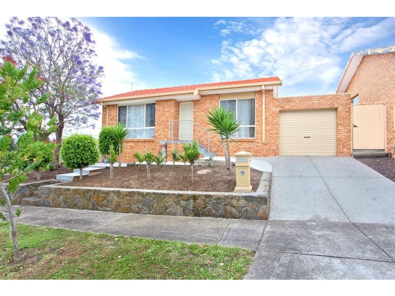 1/30 Bowman Drive, Mill Park VIC 3082