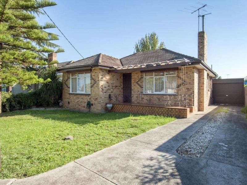 16 Travers Street, Thomastown VIC 3074
