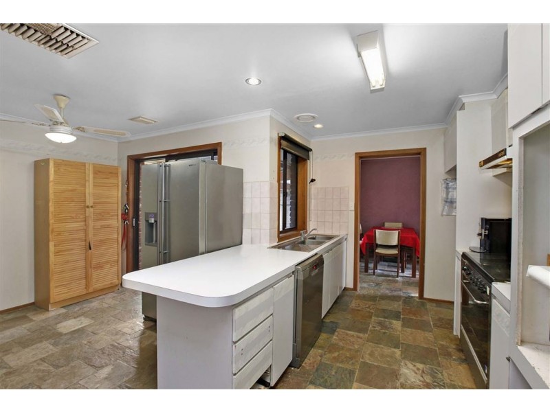 4 Arsenal Court, Epping VIC 3076