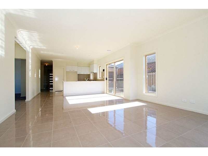 19 Gunther Way, Epping VIC 3076