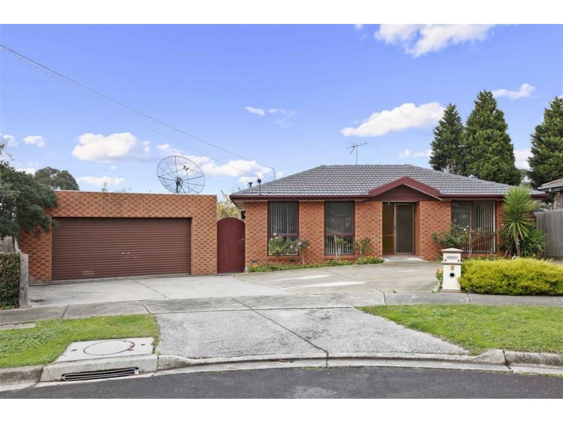 8 Bishop Place, Epping VIC 3076
