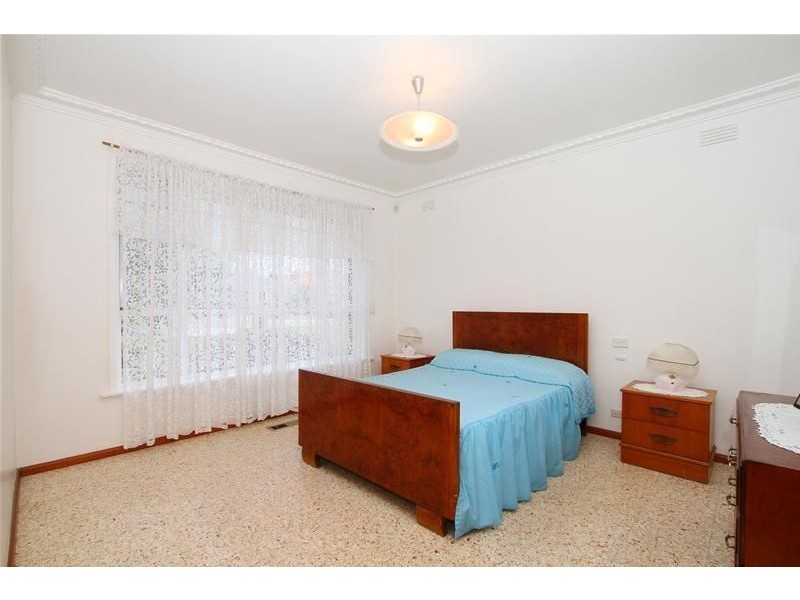12 Morris Street, Reservoir VIC 3073
