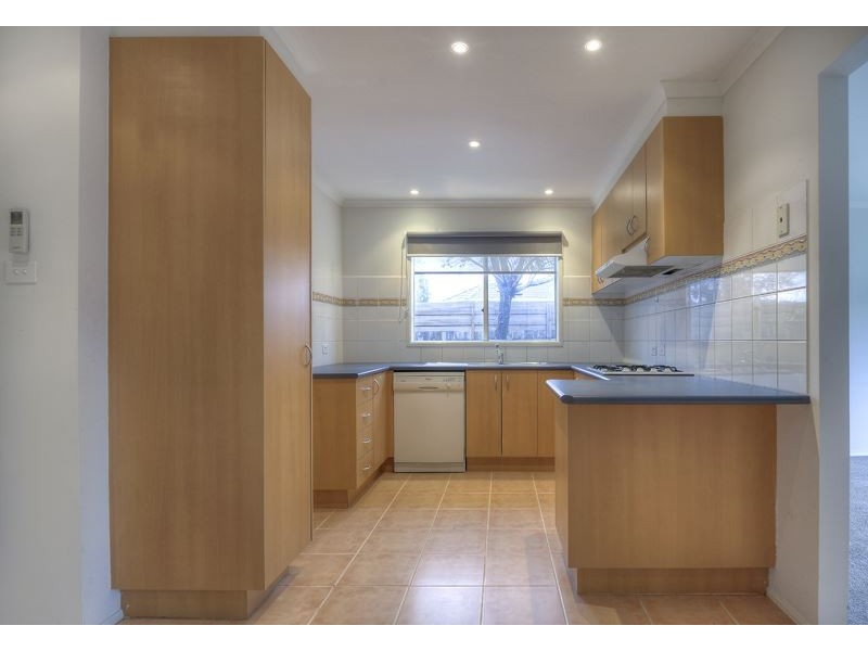 12 Nivea Terrace, South Morang VIC 3752