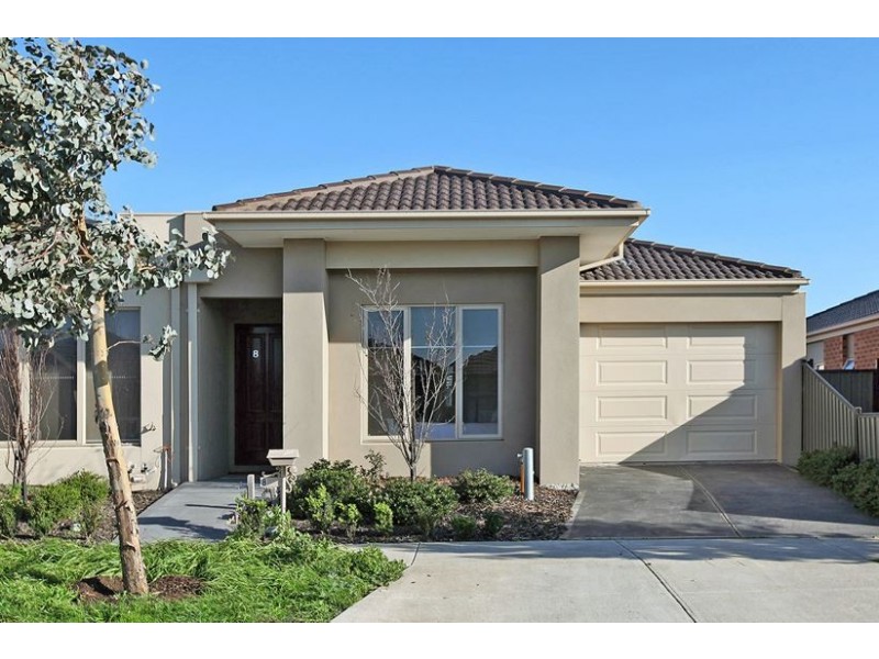 8 Nundroo Crescent, Epping VIC 3076