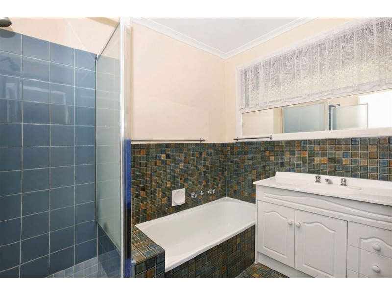 4 Manton Court, Thomastown VIC 3074