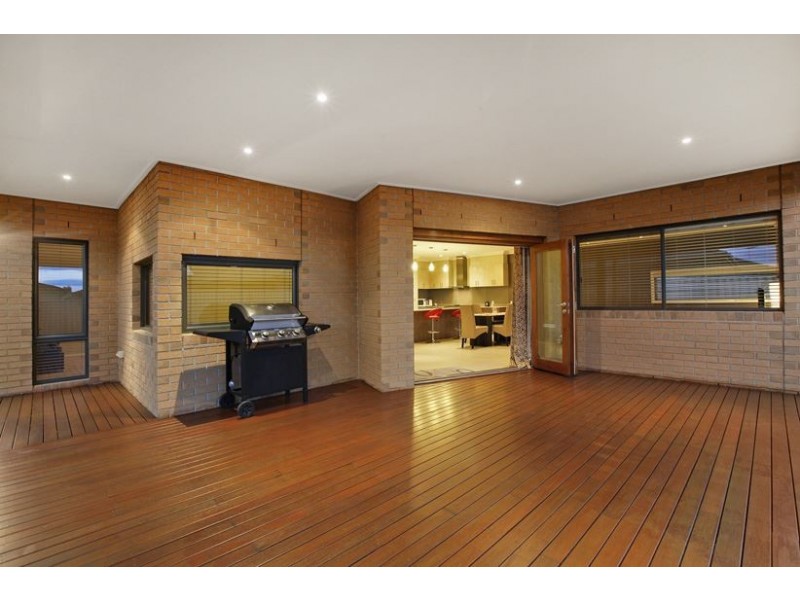 12 Eclipse Avenue, Epping VIC 3076