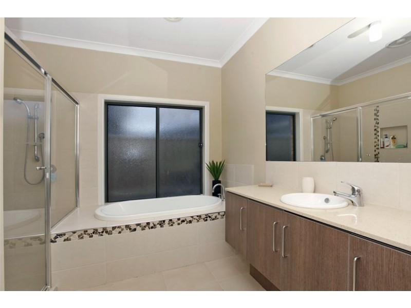 12 Eclipse Avenue, Epping VIC 3076