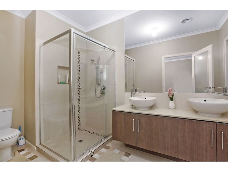 12 Eclipse Avenue, Epping VIC 3076