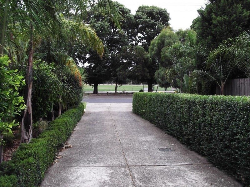 2/51 Park Street, Epping VIC 3076