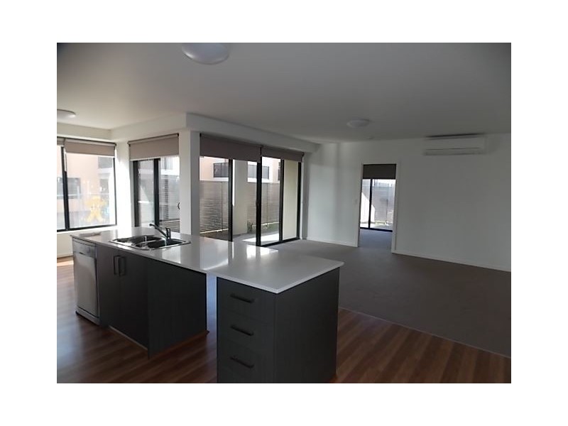 4/86 Epping Road, Epping VIC 3076