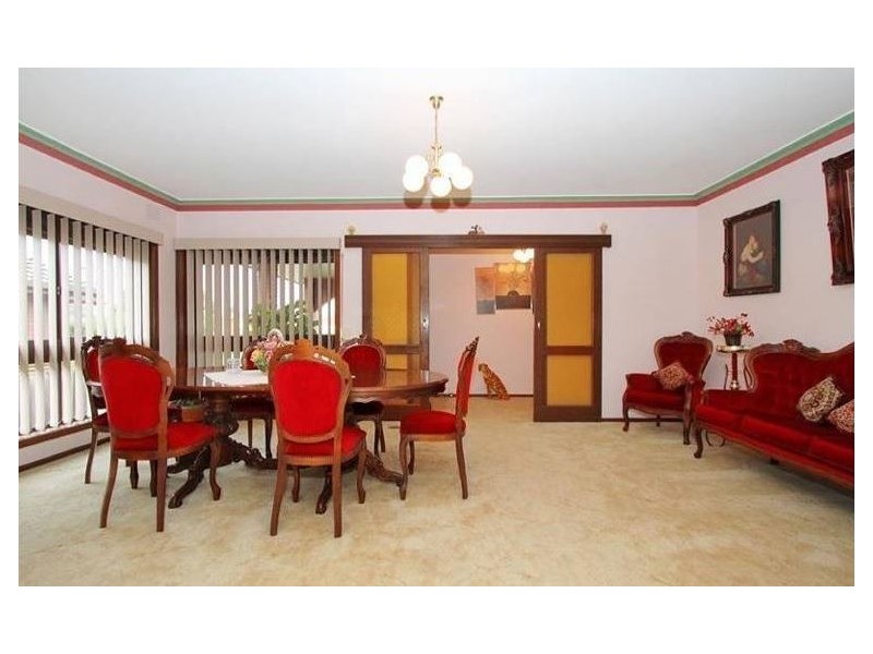 44 Alvarado Avenue, Thomastown VIC 3074