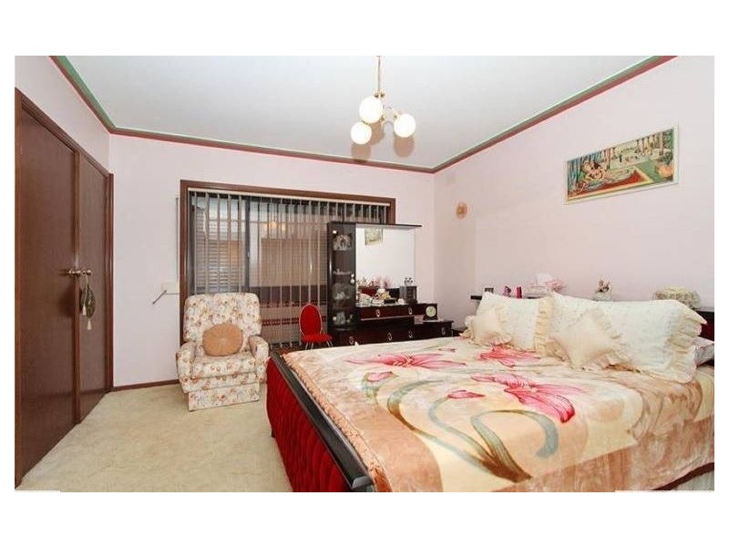 44 Alvarado Avenue, Thomastown VIC 3074