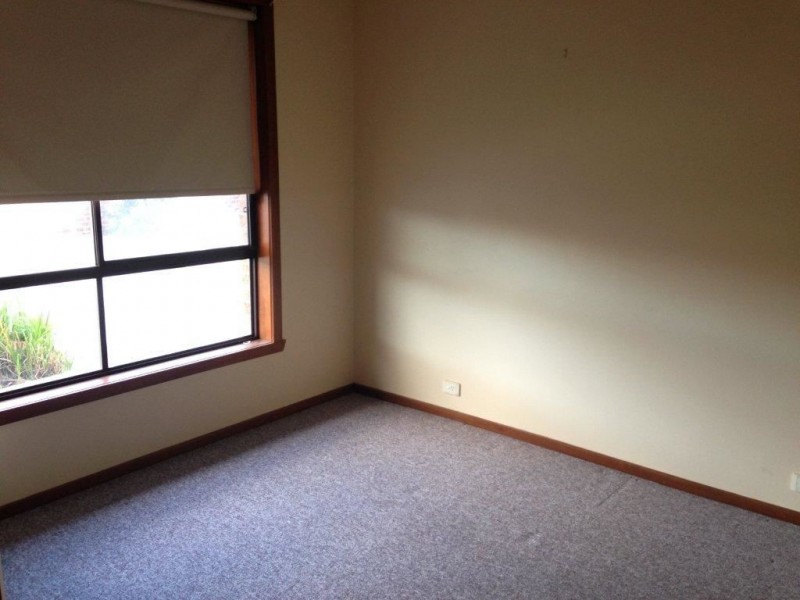 12/10 Cooper Street, Epping VIC 3076