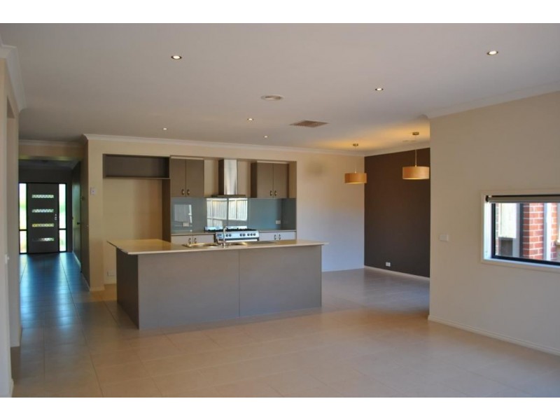 55 Bellini Way, Mernda VIC 3754