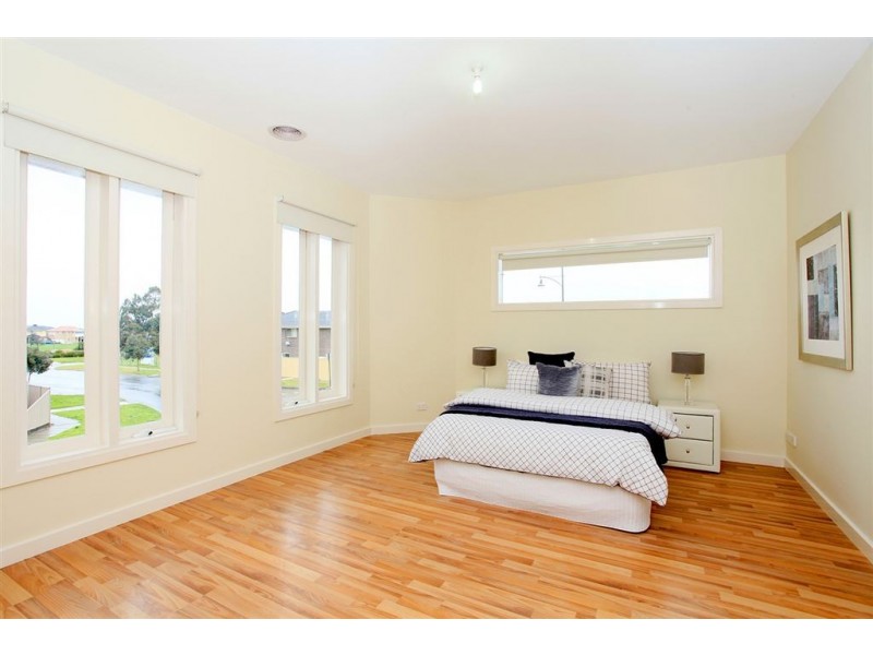 22 Farmhouse Boulevard, Epping VIC 3076