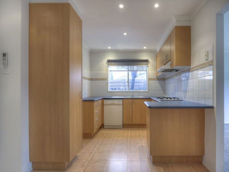 12 Nivea Terrace, South Morang VIC 3752