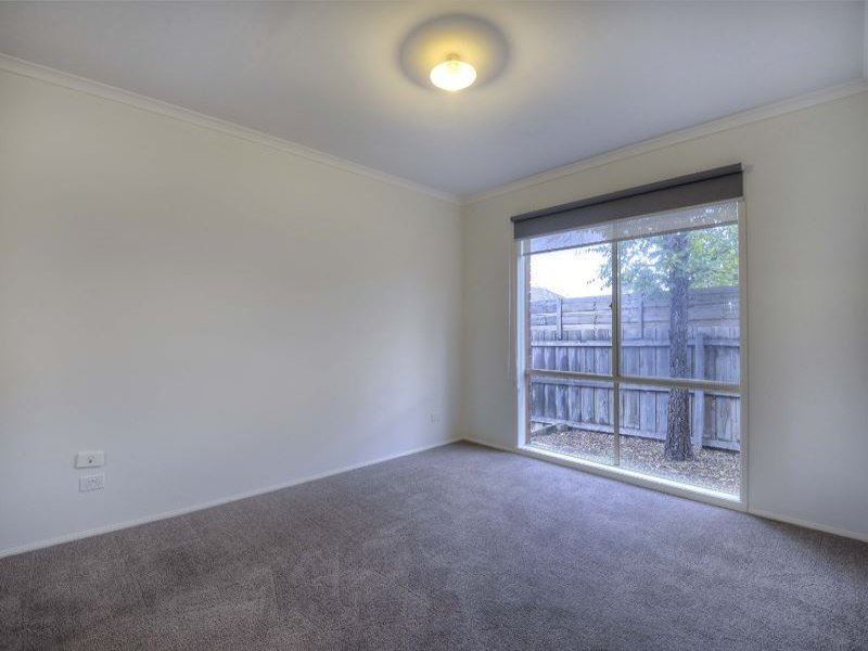 12 Nivea Terrace, South Morang VIC 3752