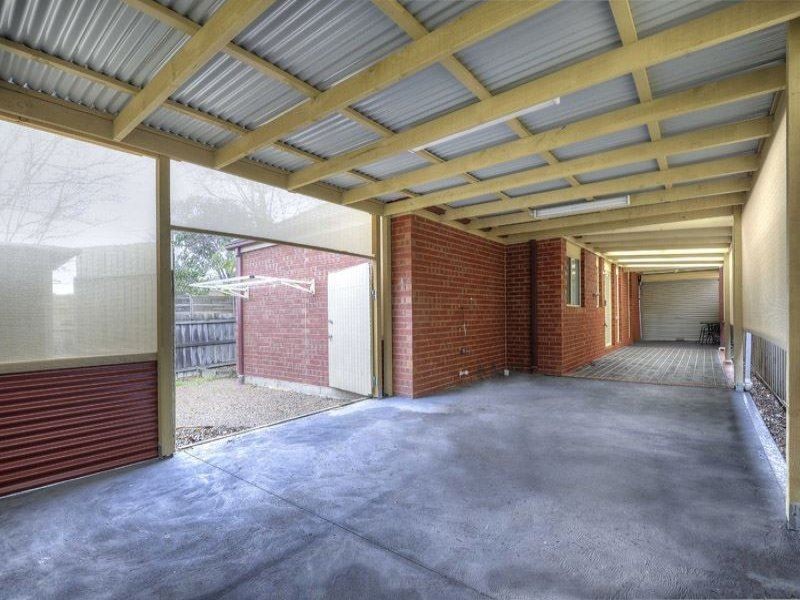 12 Nivea Terrace, South Morang VIC 3752