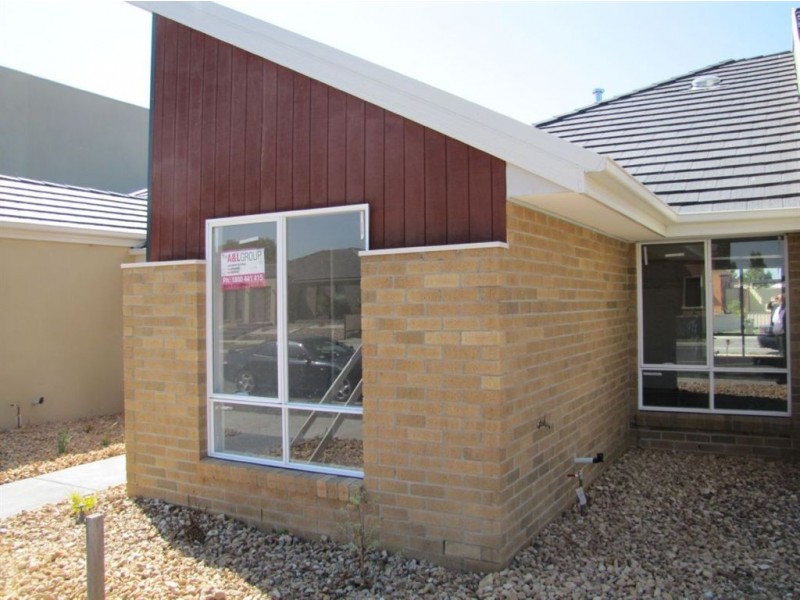 76 Hayston Boulevard, Epping VIC 3076