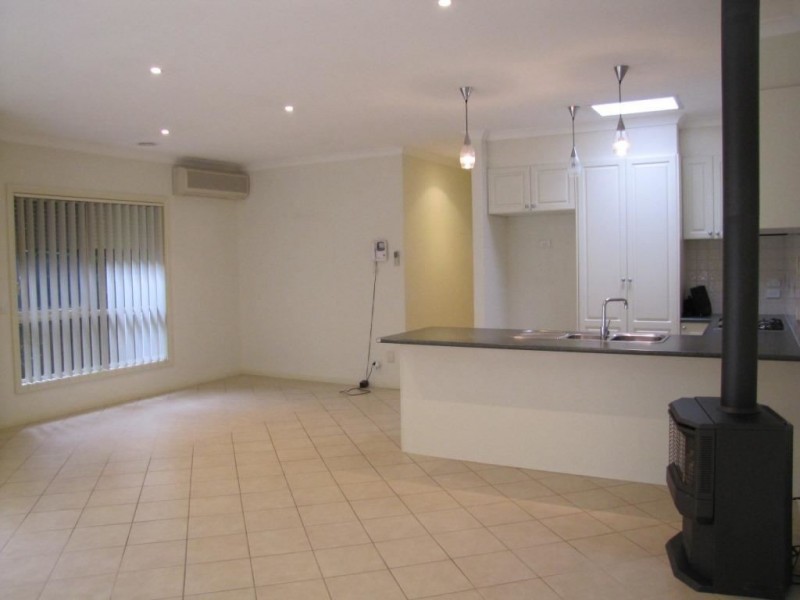 39a Lamour Avenue, South Morang VIC 3752