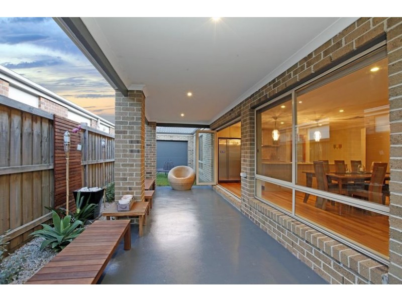 6 Abbotswood Road, Doreen VIC 3754