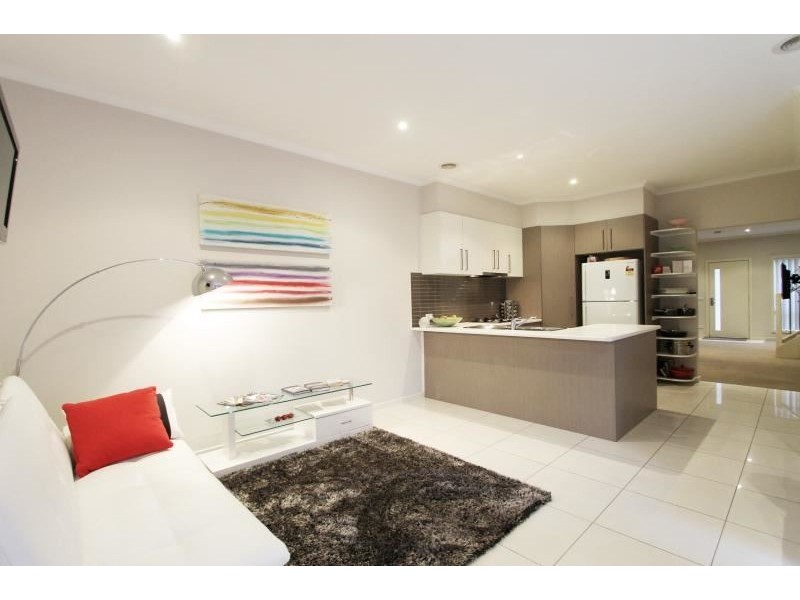 2/45 Rufus Street, Epping VIC 3076