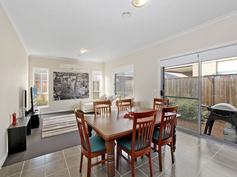 10 Balerno Way, Mernda VIC 3754