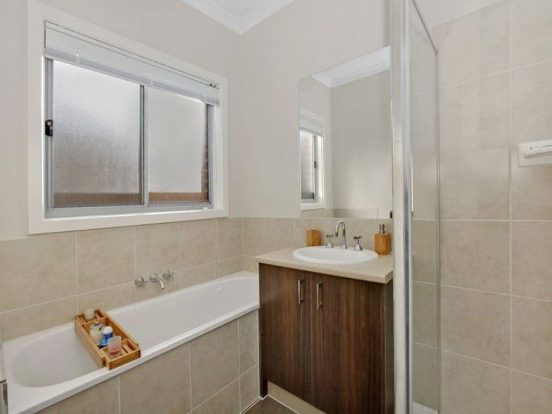 10 Balerno Way, Mernda VIC 3754