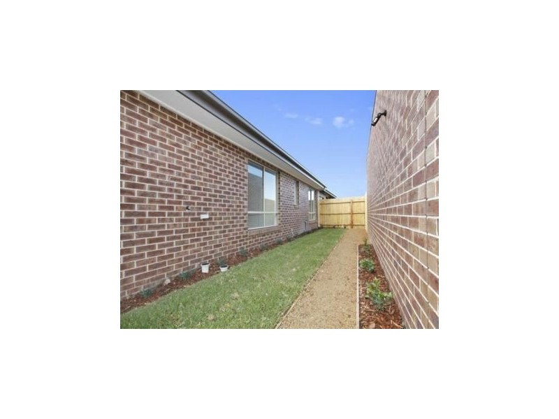 2 Hermione Terrace, Epping VIC 3076